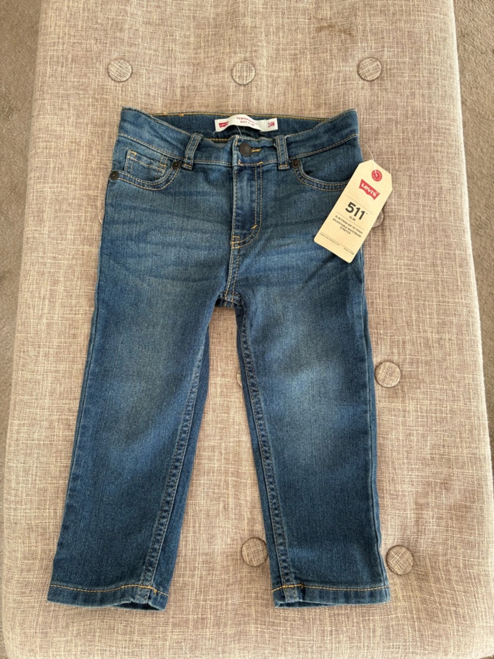 NWT INFANTS LEVI JEANS